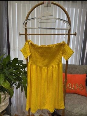 Juicy Couture Yellow Women’s Casual Off-Shoulder Dress